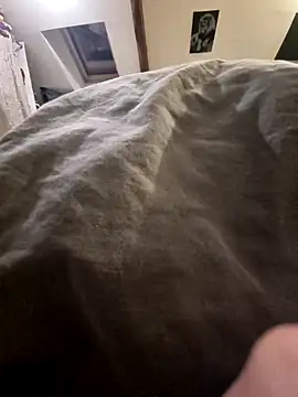 LoLa-69-X online show from 12/17/25, 07:30