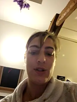 LoLa-69-X online show from 10/27/25, 01:28