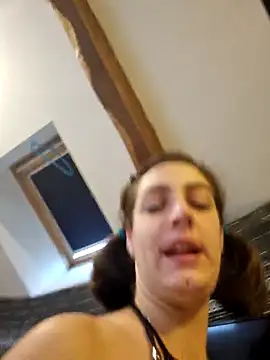 LoLa-69-X online show from 11/30/25, 01:01