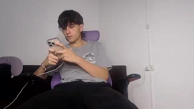 alex connorr online show from 07/18/26, 10:07