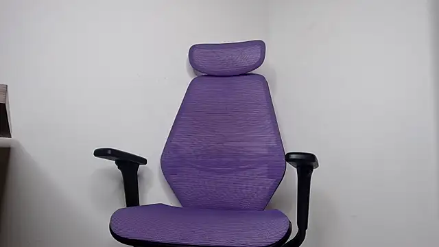 alex connorr online show from 12/21/25, 12:24