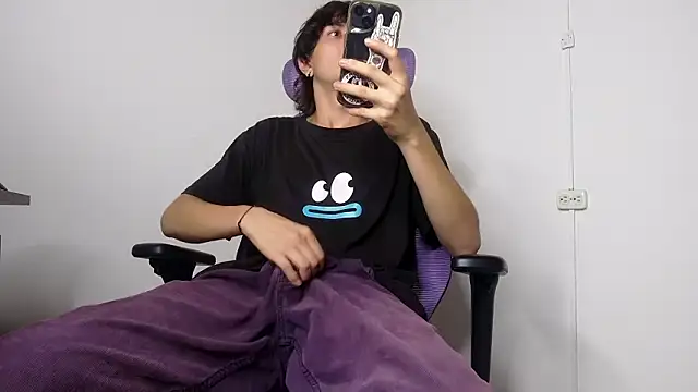 alex connorr online show from 02/11/26, 12:54