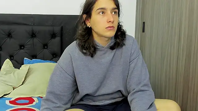 alex connorr online show from 01/03/25, 08:22