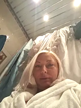 cutecatXXX online show from 04/28/26, 10:14