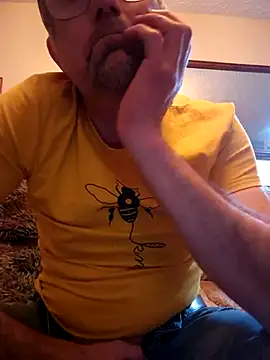 bibananaman online show from 12/18/25, 03:33