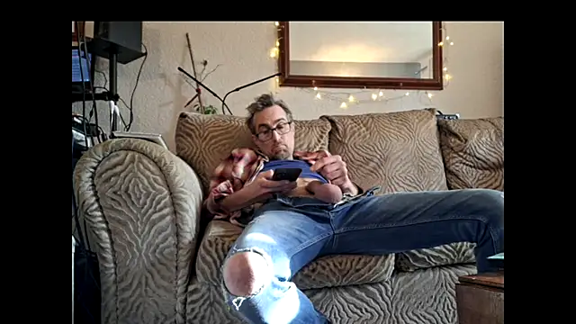 Snapshot of bibananaman chatting on 01/27/25, 01:30 bibananaman online show from 01/27/25, 01:30