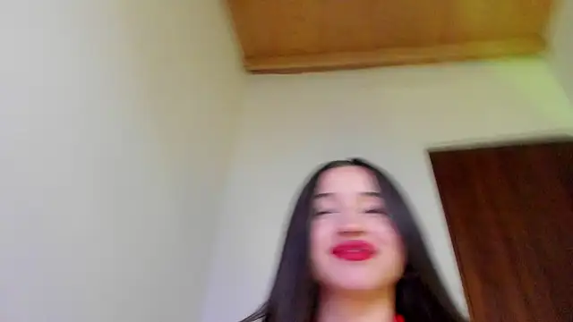 Snapshot of Sophie_spencer1 chatting on 10/07/25, 03:07 Sophie spencer1 online show from 10/07/25, 03:07