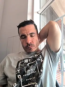 Snapshot of Lord_Two chatting on 10/05/25, 12:40 Lord Two online show from 10/05/25, 12:40
