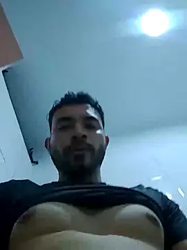 luisfer 98 online show from 02/12/26, 05:07