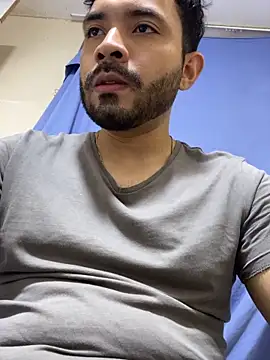 luisfer 98 online show from 04/15/26, 06:08