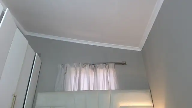 naughtyblackdolie online show from 09/18/25, 08:28