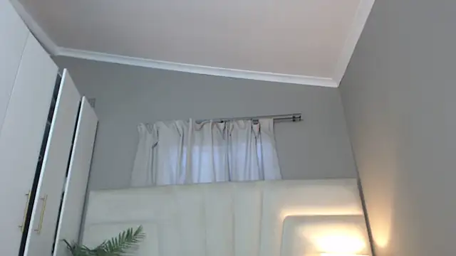 naughtyblackdolie online show from 05/08/26, 02:10