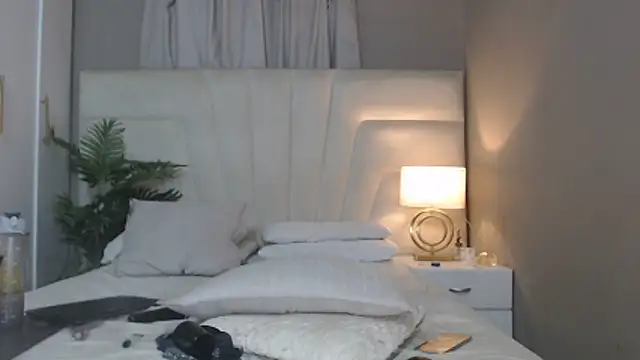 naughtyblackdolie online show from 11/29/25, 07:47