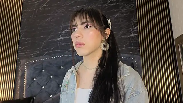 diosagolden online show from 11/14/25, 08:23