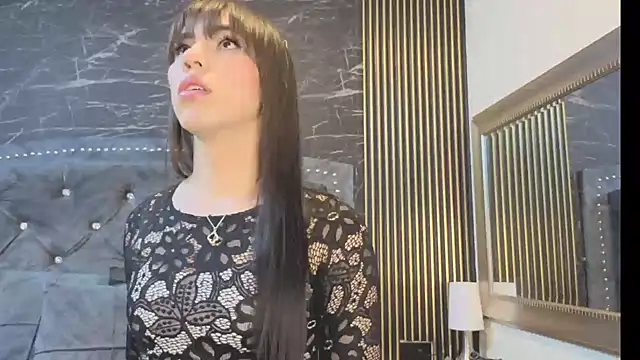 Snapshot of diosagolden chatting on 01/13/26, 08:35 diosagolden online show from 01/13/26, 08:35