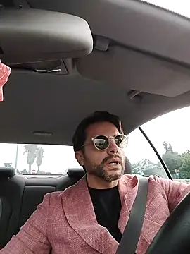 Snapshot of sexoffice83 chatting on 11/17/25, 12:53 sexoffice83 online show from 11/17/25, 12:53