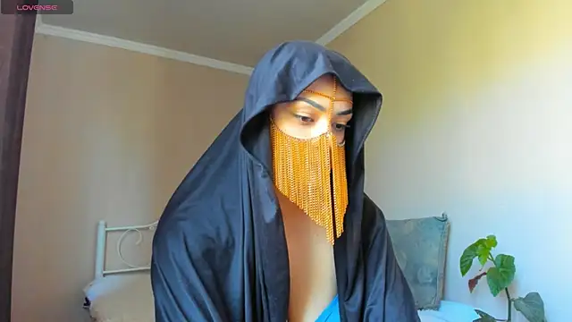 Snapshot of _cleopattra_ chatting on 09/27/25, 08:53 cleopattra online show from 09/27/25, 08:53