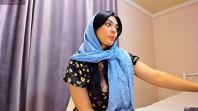 Snapshot of _cleopattra_ chatting on 12/04/24, 03:59 cleopattra online show from 12/04/24, 03:59