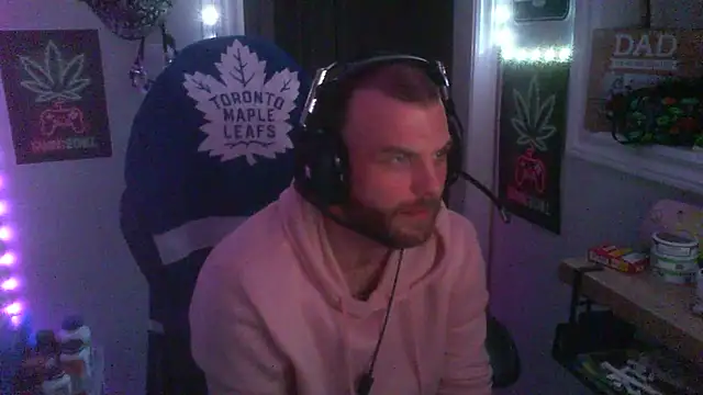 GeneralXMillyX online show from 11/10/25, 05:23