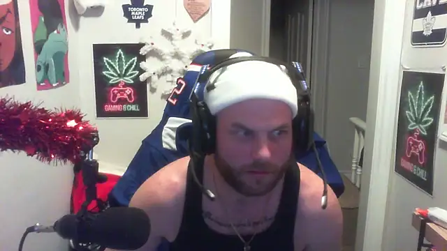 GeneralXMillyX online show from 11/12/25, 04:55