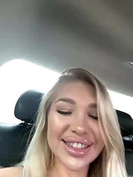 DreamPussyy online show from 10/26/25, 05:19