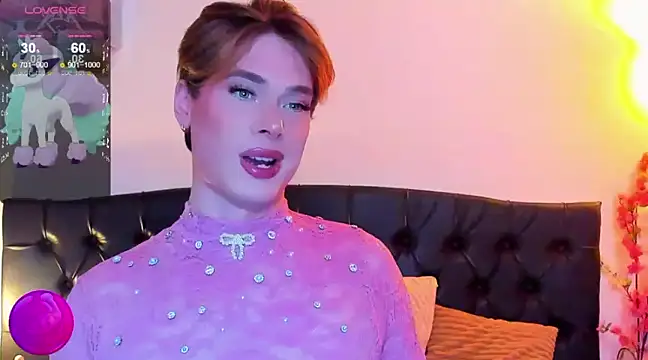 Snapshot of mike_blossom chatting on 01/13/25, 02:11 mike blossom online show from 01/13/25, 02:11