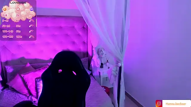 Hanna  Becker  online show from 03/07/26, 03:35