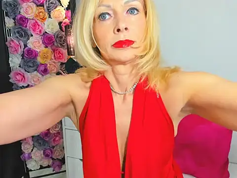 CrystalHotty online show from 03/12/26, 04:22