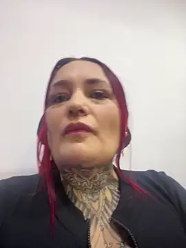 AmaraVelmet online show from 09/11/25, 02:06