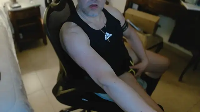 slzypvtpig online show from 12/18/25, 09:14