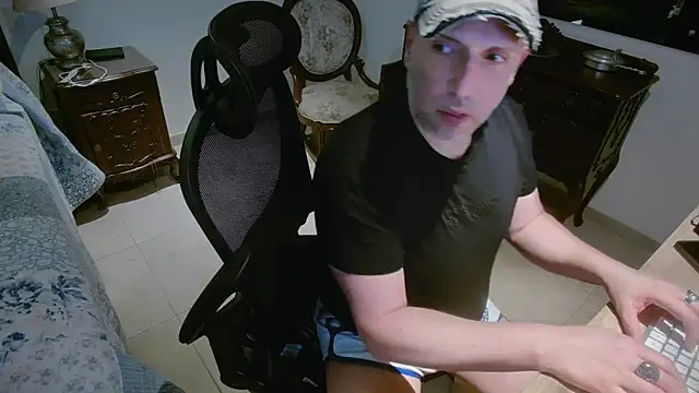 slzypvtpig online show from 02/16/26, 03:05