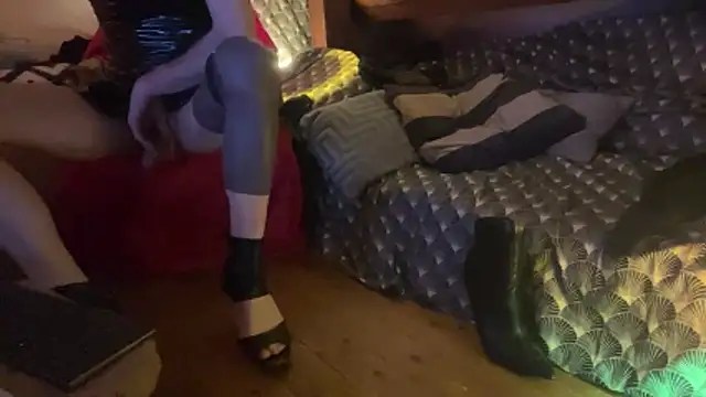 alexheels boots online show from 10/29/25, 04:50