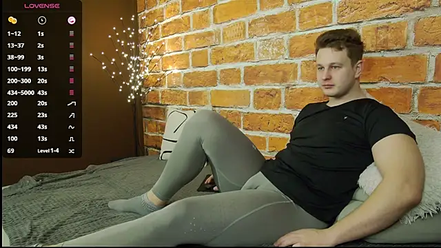 charlie smiley online show from 12/23/25, 12:43