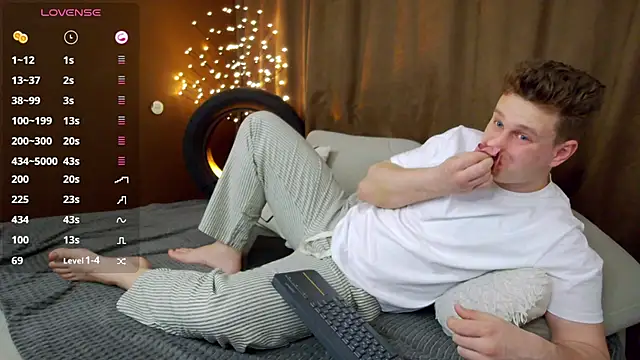 charlie smiley online show from 04/14/26, 01:10