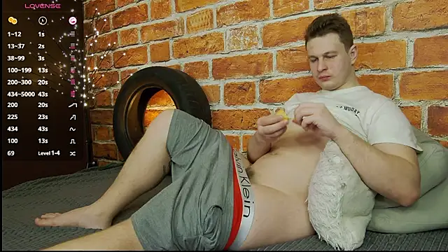 charlie smiley online show from 02/18/26, 02:20