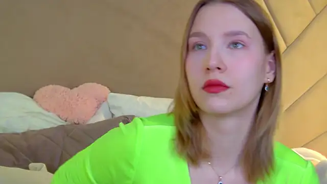 LiliLinn online show from 03/07/26, 05:47