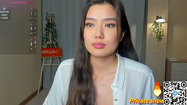 Snapshot of EmmaFisherf chatting on 02/18/25, 10:14 EmmaFisherf online show from 02/18/25, 10:14