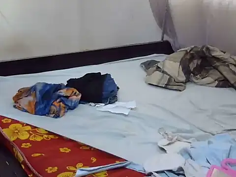 pretty dimplegirl online show from 10/25/25, 07:29