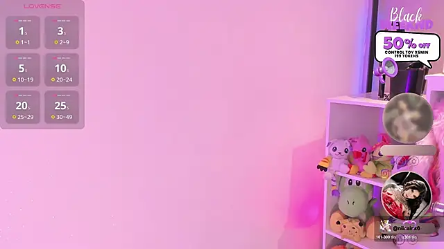 NinaInk online show from 11/30/25, 01:12