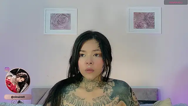 NinaInk online show from 11/18/25, 12:19