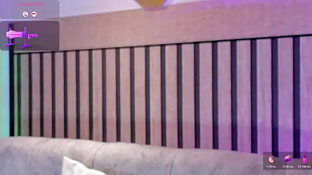 Snapshot of NinaInk chatting on 04/01/26, 11:55 NinaInk online show from 04/01/26, 11:55