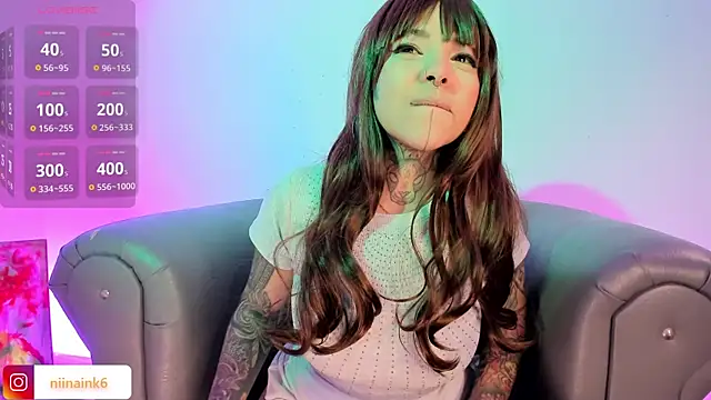 NinaInk online show from 09/23/25, 01:51