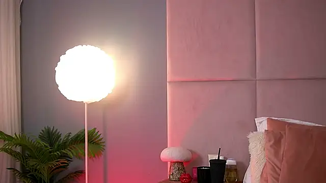 AlmaLuv online show from 02/13/26, 05:07