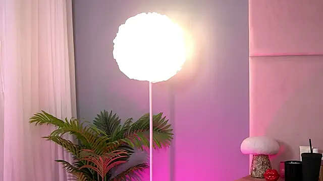 AlmaLuv online show from 02/19/26, 04:42