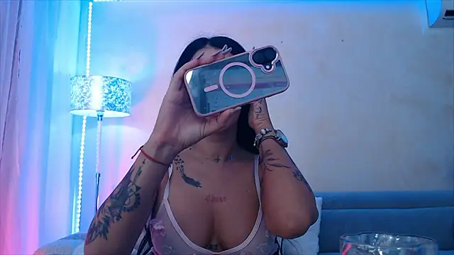 LaylaCruzRose online show from 03/27/26, 06:44