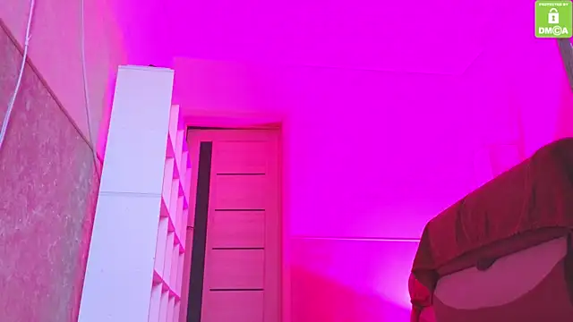 Snapshot of Katy_perry_ chatting on 11/08/25, 03:21 Katy perry online show from 11/08/25, 03:21