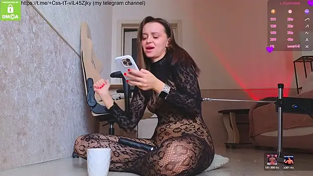 Snapshot of Katy_perry_ chatting on 03/22/26, 03:21 Katy perry online show from 03/22/26, 03:21