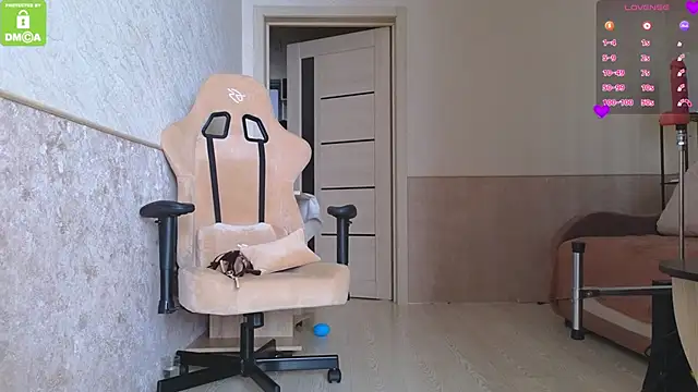 Snapshot of Katy_perry_ chatting on 03/11/26, 03:44 Katy perry online show from 03/11/26, 03:44