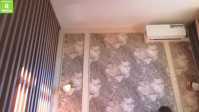 Snapshot of Katy_perry_ chatting on 10/16/25, 03:37 Katy perry online show from 10/16/25, 03:37