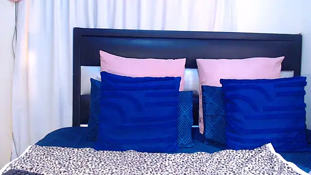 DARKBUSTY030 online show from 11/18/25, 11:57